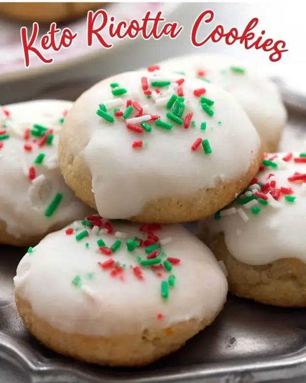 Freshly baked Keto Ricotta Cookies on a wooden table