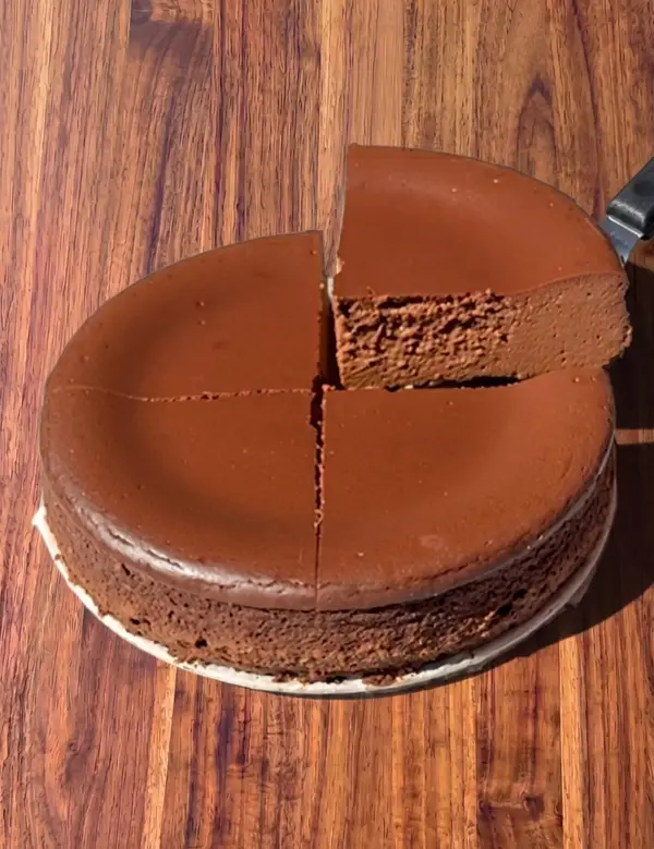 3 Ingredient Chocolate Cheesecake