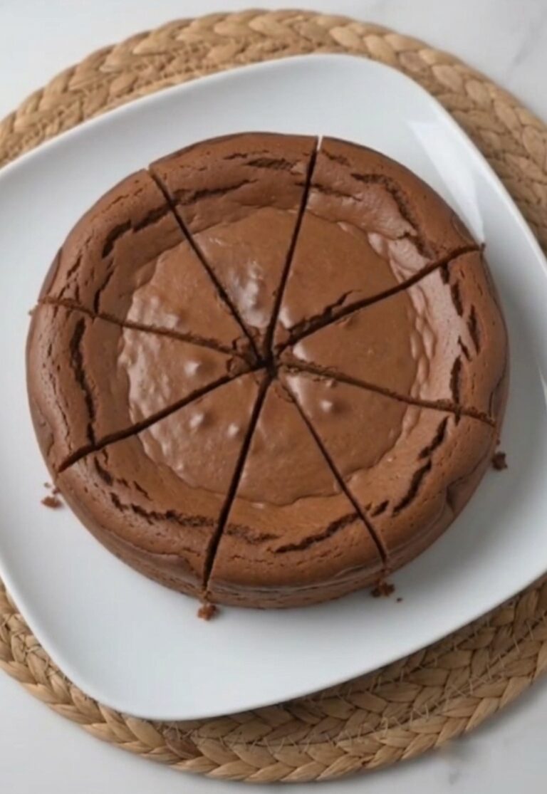 3-Ingredient Chocolate Cheesecake